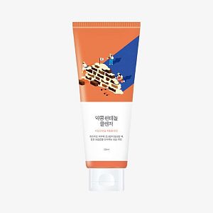 Пенка для умывания с черной соей и пантенолом ROUND LAB Soybean Panthenol Cleanser 150мл