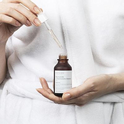 Осветляющая сыворотка с ниацинамидом и хеномелесом MARY&MAY  30мл УЦЕНКА